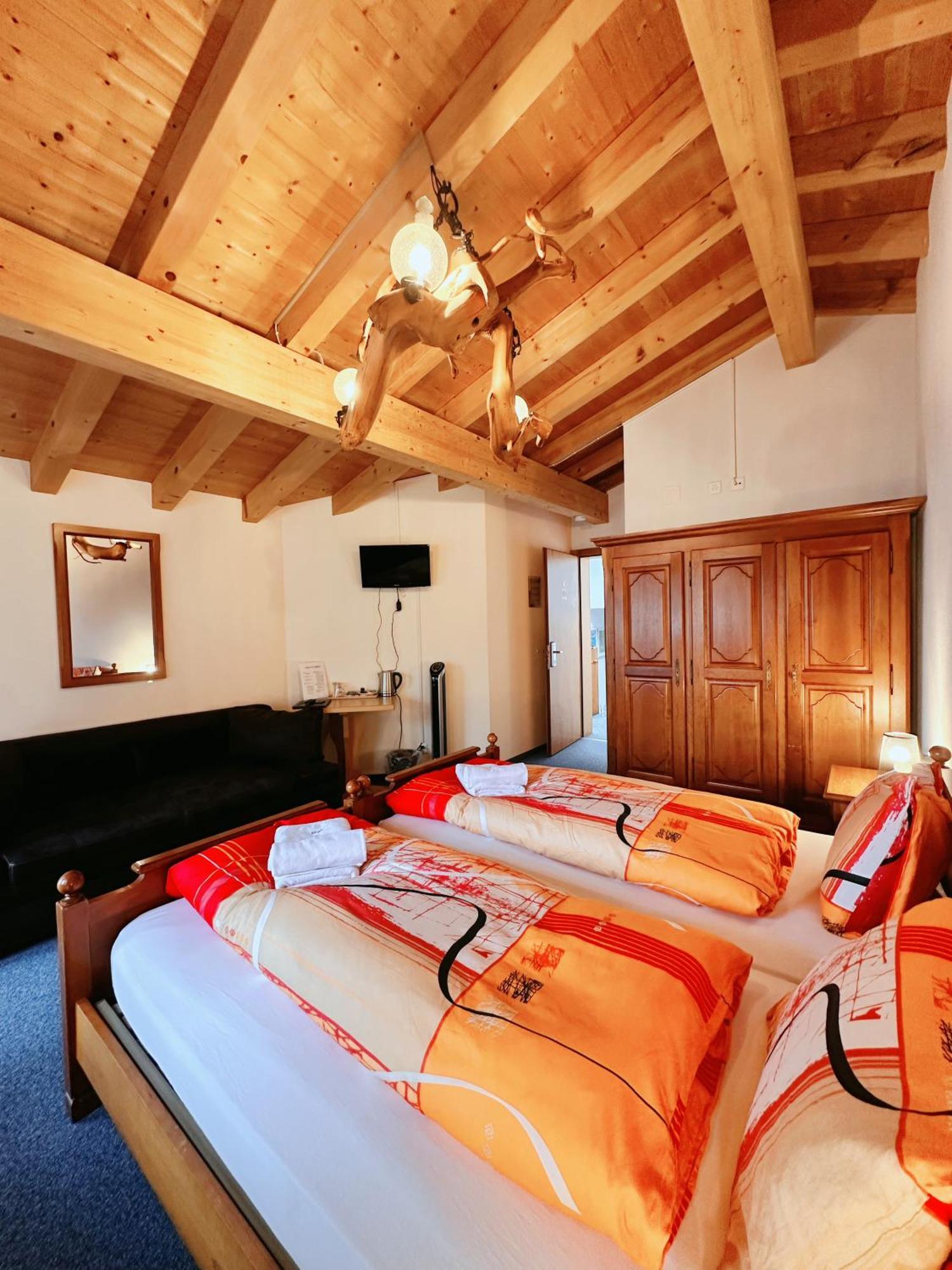 Hotel Wildbach Brienz Brienz  Exterior photo